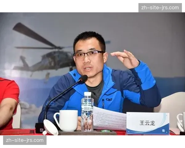 专业登山协作与现代医疗团队跨界组合 强化了顶尖赛事保障深度